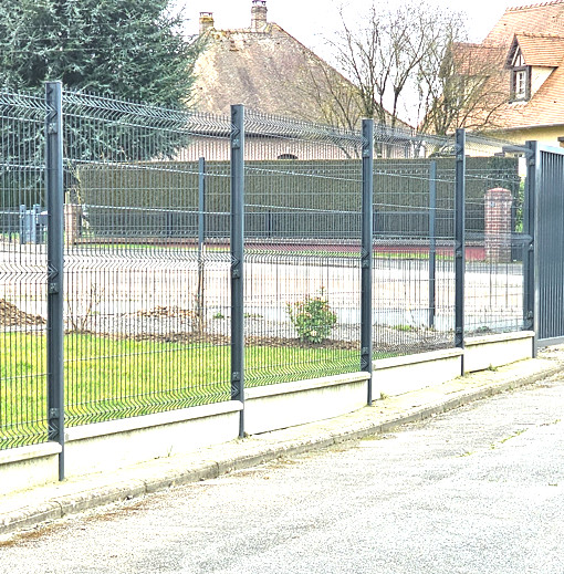 Cloture rigide