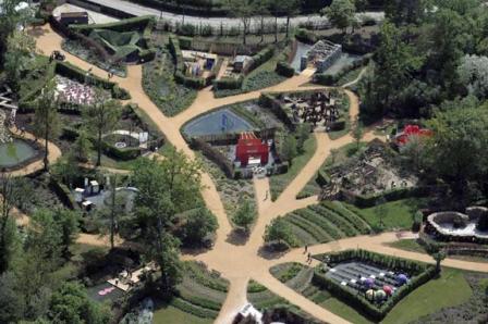 vue aerienne des jardins