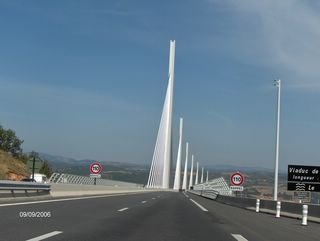 le viaduc de Millau