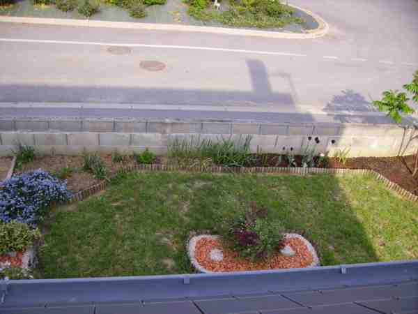 jardin devant 30 04 07 web