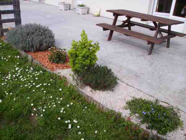 parterre près pergola 24 04 07 web